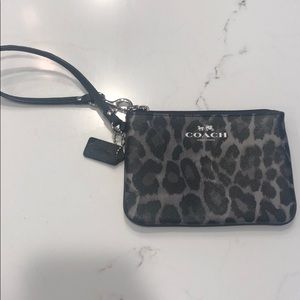 EUC authentic Coach coin wristlet